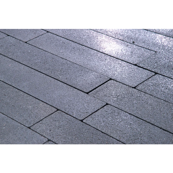 Тротуарная плитка Фабрика Готика Квадрат 300х300х60 мм Амфиболит FINO